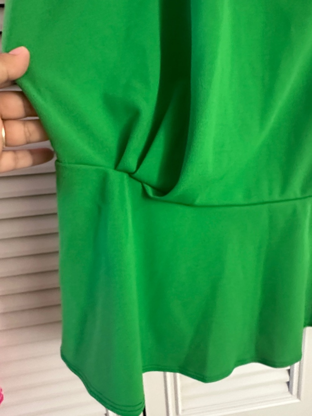 Ashley Stewart Bright Green Short Sleeve Peplum Blouse Size 22/24 - Picture 3 of 6